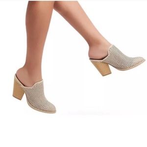 DV Dolce Vita | slip on mule perforated booties